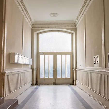 Home-on Wiesbaden, Group Travel With Comfortable Bed Wiesbaden